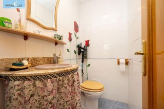 Casa pareada en venta en Zubia (La)