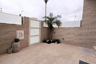 Casa adosada en venta en La Siesta - El Salado - Torreta en Torrevieja