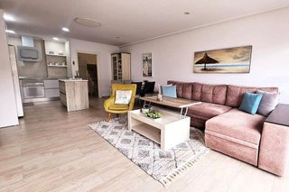 Casa adosada en venta en La Siesta - El Salado - Torreta en Torrevieja