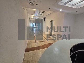 Local comercial en alquiler en Vila de Gràcia en Barcelona