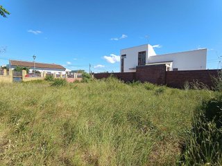 Terreno en venta en Palomares del Río