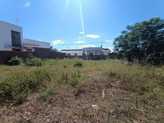 Terreno en venta en Palomares del Río