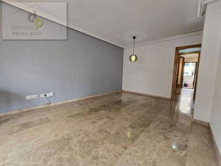 Piso en venta en Ciutat Universitària en Elche