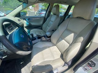 Volvo V70 2003