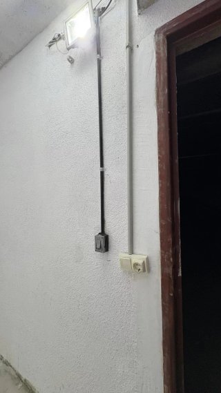 Trastero en manlleu 8m cuadrados se alquila