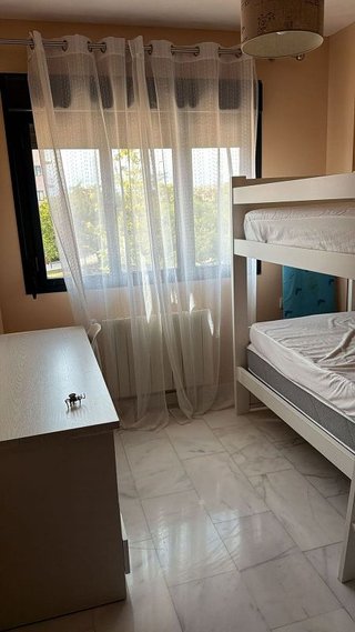 Piso en alquiler en Vistahermosa en Alicante
