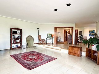 Casa pareada en alquiler en Piovera - Conde Orgaz en Madrid