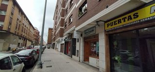 Local comercial en alquiler en Pumarín en Gijón