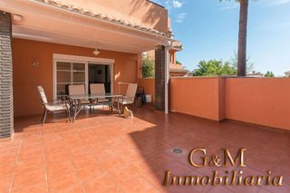 Casa adosada en venta en Torrequebrada en Benalmádena