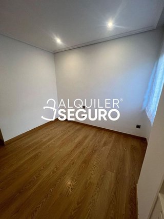 Piso en alquiler en Rejas en Madrid