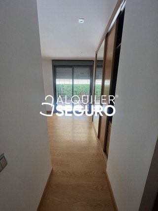 Piso en alquiler en Rejas en Madrid