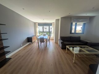 Piso en alquiler en Teatinos en Málaga