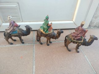 Figuras Reyes Magos. Mirar última foto