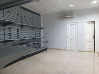 Local comercial en venta en Valdepeñas