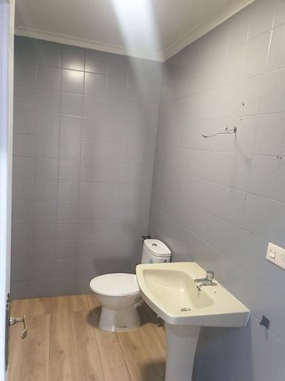 Local comercial en venta en Valdepeñas