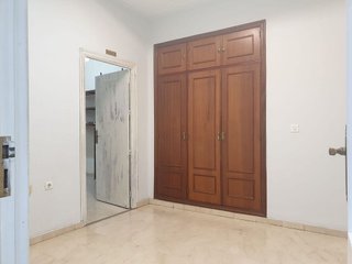 Local comercial en venta en Valdepeñas