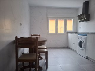 Piso en alquiler en El Llano en Gijón