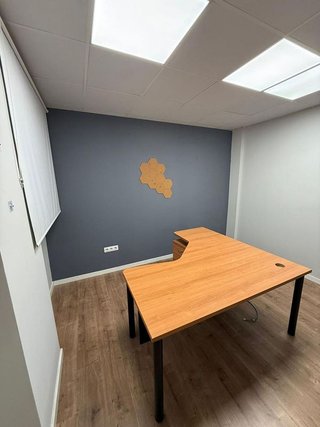 Local comercial en venta en Benicalap en Valencia
