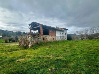 Chalet en venta en Ribadesella