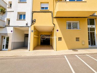 Garaje en alquiler en Domeny - Fontajau - Taialà en Girona