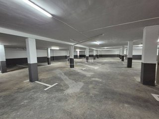 Garaje en alquiler en Domeny - Fontajau - Taialà en Girona