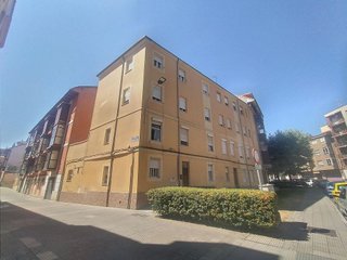 Edificio en venta en San Mamés - La Palomera en León