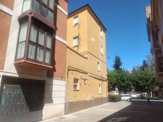 Edificio en venta en San Mamés - La Palomera en León