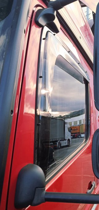 Deflectores Mercedes Atego Axor