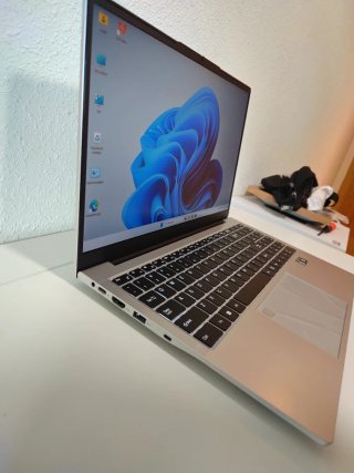 NUEVO Ordenador Portátil I3-1025G1 16GB 1TB SSD