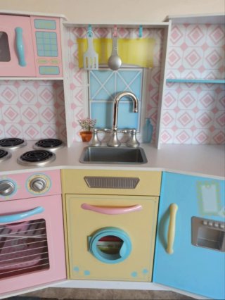 Cocinita de madera para niños