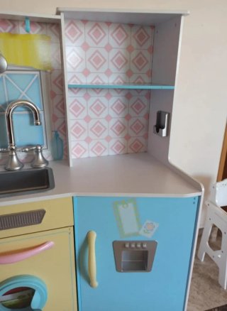 Cocinita de madera para niños