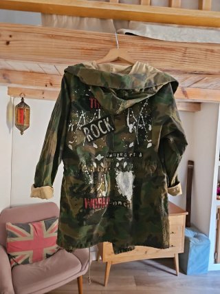 Chaqueta Zara Camuflaje Militar Mujer