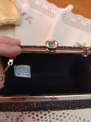 Bolsos de fiesta negros y dorados