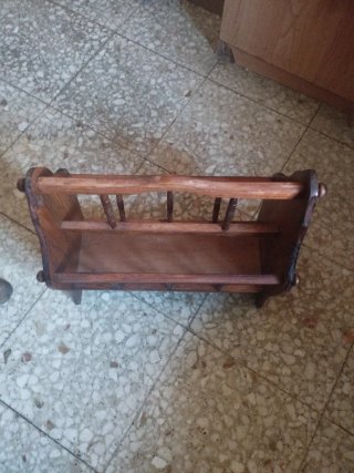 Portariviste in legno