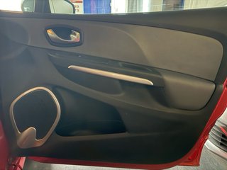 Renault Clio GT AUTOMATICO. 2016. 40.000kms