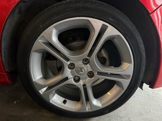 Renault Clio GT AUTOMATICO. 2016. 40.000kms