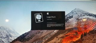 iMac con Logic Pro X, Keyscape, Omnisphere