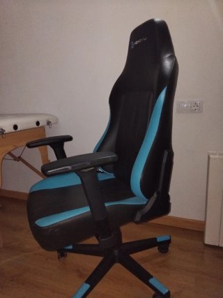 Silla Gaming Newskill Negra y Azul