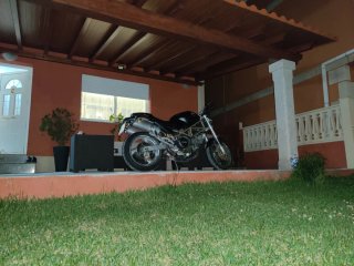 Ducati Monster 750 Café Racer