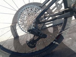 Bicicleta Cannondale Carbon 2