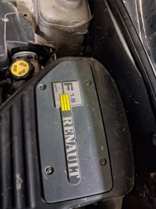 Renault Kangoo 120.000 km AVERIADA