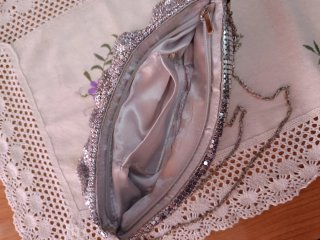 Bolsos de fiesta negros y plateados