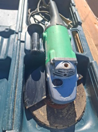Radial Hitachi G23SF(grande)
