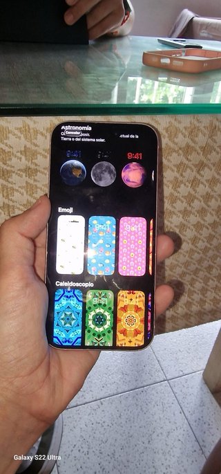 iPhone 15 Rosa