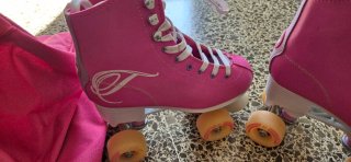 Patines de 4 ruedas rosas