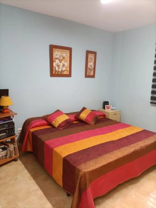 Parcela con vivienda