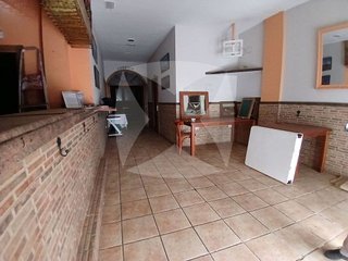 Local comercial en venta en Maria Auxiliadora - Barriada LLera en Badajoz