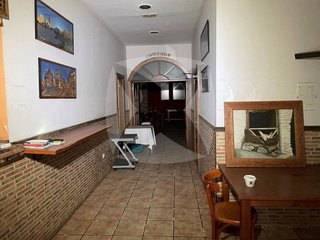 Local comercial en venta en Maria Auxiliadora - Barriada LLera en Badajoz