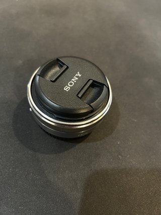 Objetivo Sony E 16mm F2.8 SEL16F28