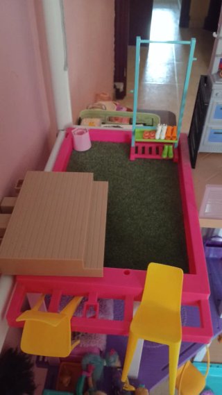 Casa Barbie Dreamhouse como nueva